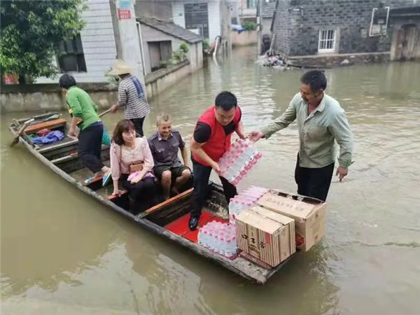 刘礼泉：退伍不褪色 奉献新时代(图2)