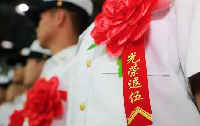 北京通州区：路遇危险，老兵挺身而出