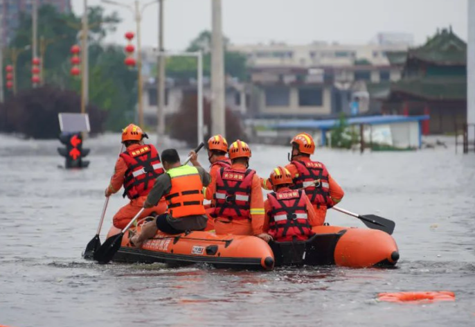 持续部署甘肃兰州市榆中县山洪灾害抢险  救灾及重点地区防汛工作