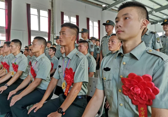 上海：烈焰丹心守护安全