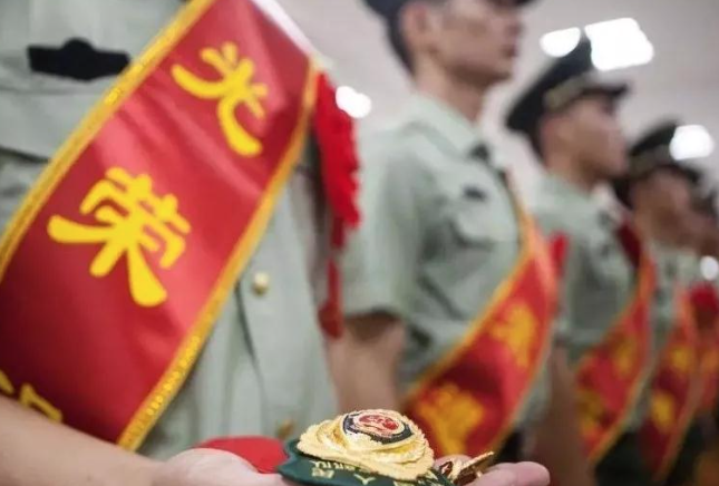 安徽舒城：“别管我”彰显军人本色