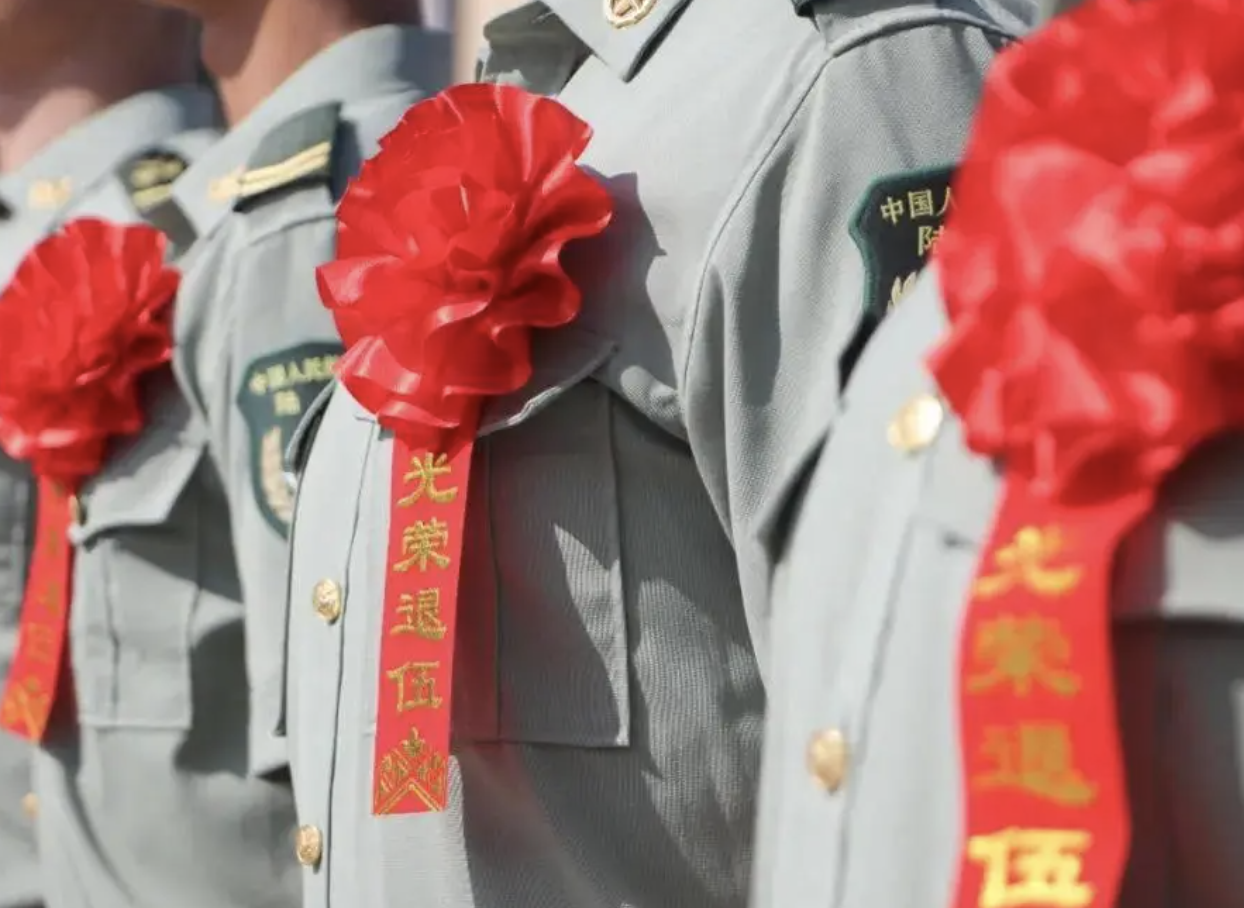 湖南益阳:退役军人两度勇救落水者