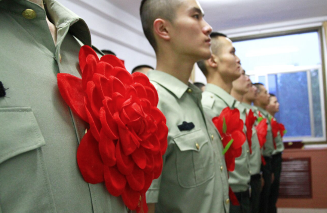 广西阳朔：“00后”退役军人挺身救孩童