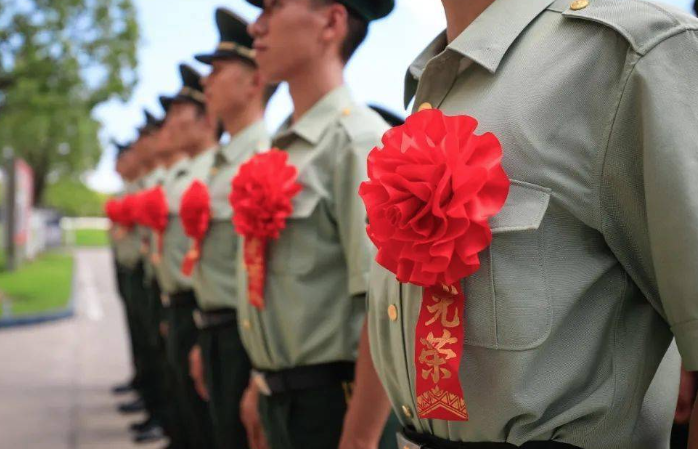 江苏如皋：退役军人扎根基层 为民办实事